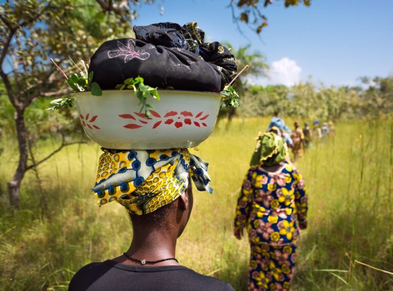 Brief: Shifting climate adaptation finance to local communities through effective intermediaries